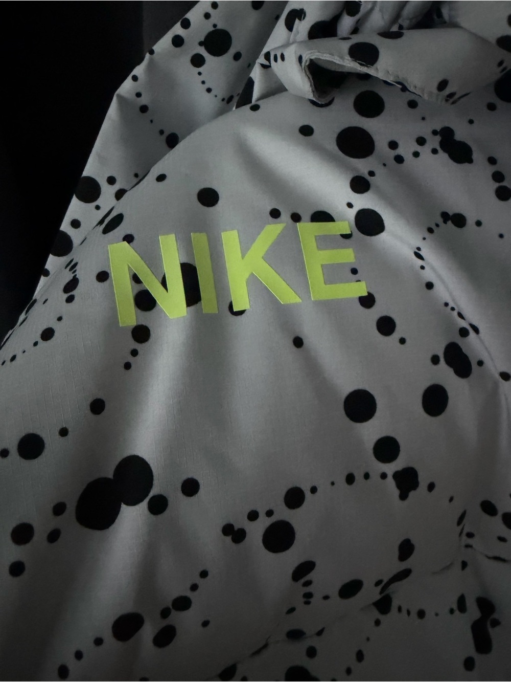 Nike NikeLab ACG Down Fill Parka Jacket Men XL White Splatter Volt AQ3517-100 - Picture 7 of 8